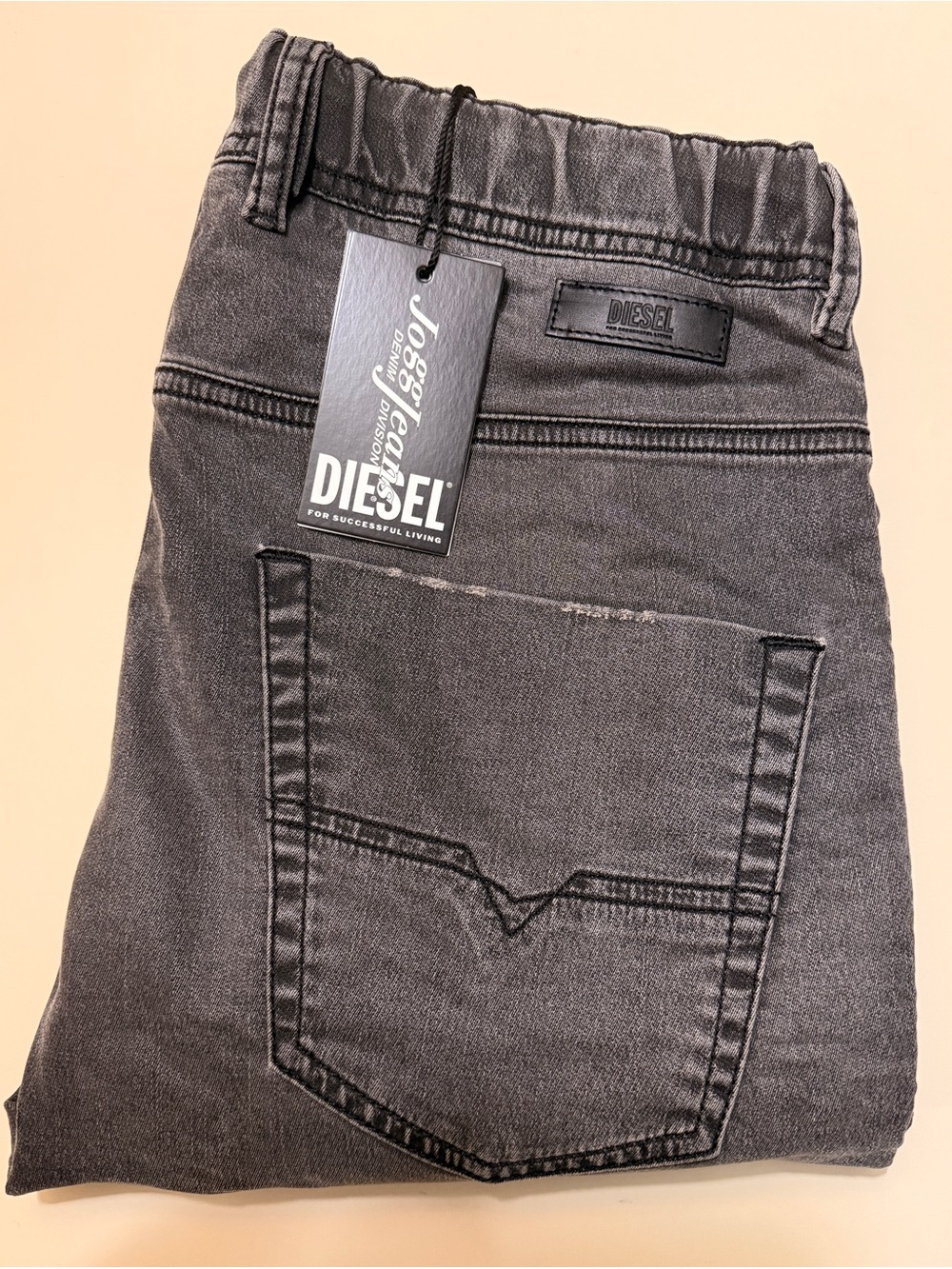 Diesel Men’s Charcoal Slim jogg Jeans(brand new)